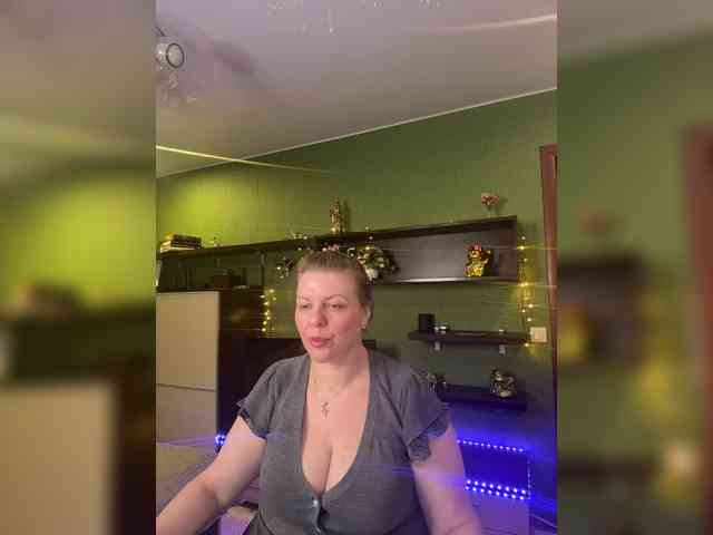 Veronika_Gold webcam