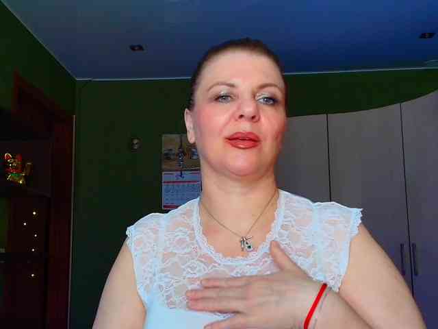 Veronika_Gold webcam