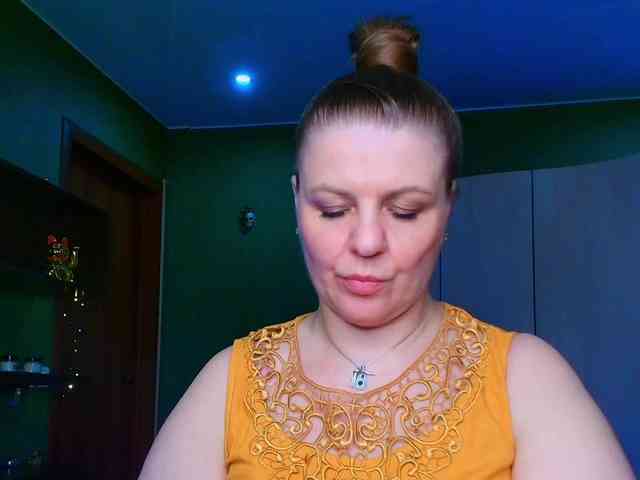 Veronika_Gold webcam