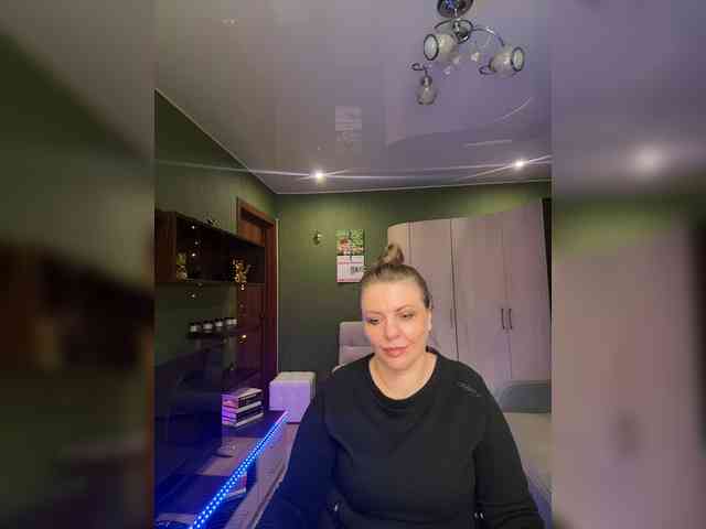 Veronika_Gold webcam