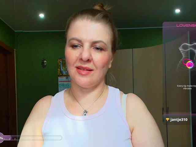Veronika_Gold webcam