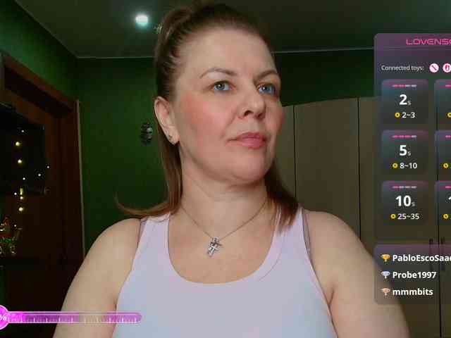 Veronika_Gold webcam