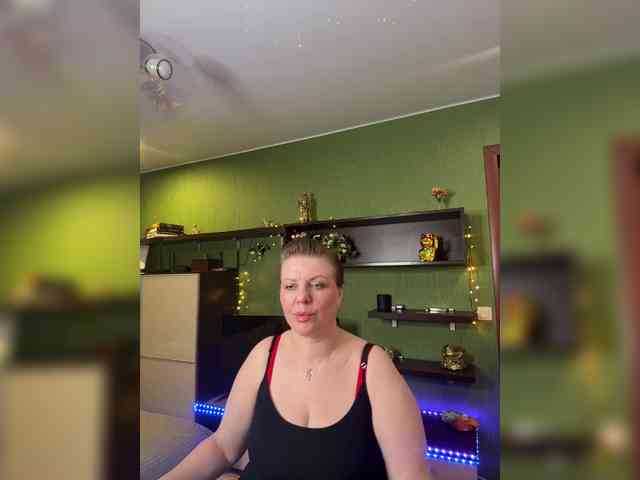 Veronika_Gold webcam