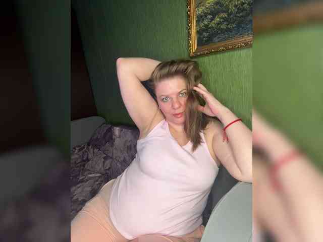 Veronika_Gold webcam