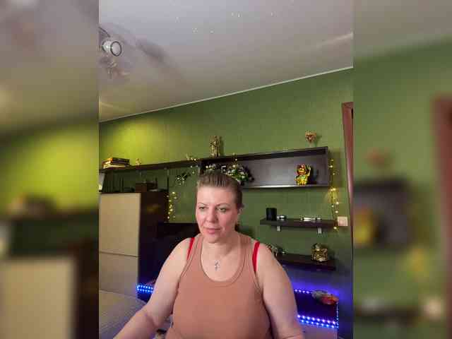 Veronika_Gold webcam