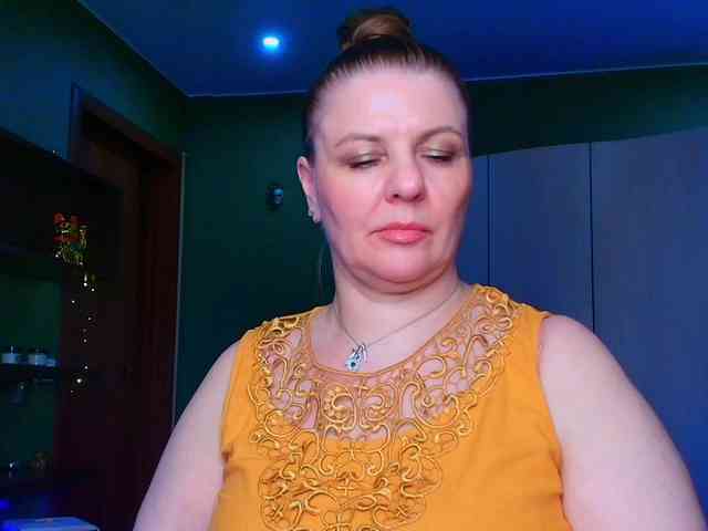 Veronika_Gold webcam
