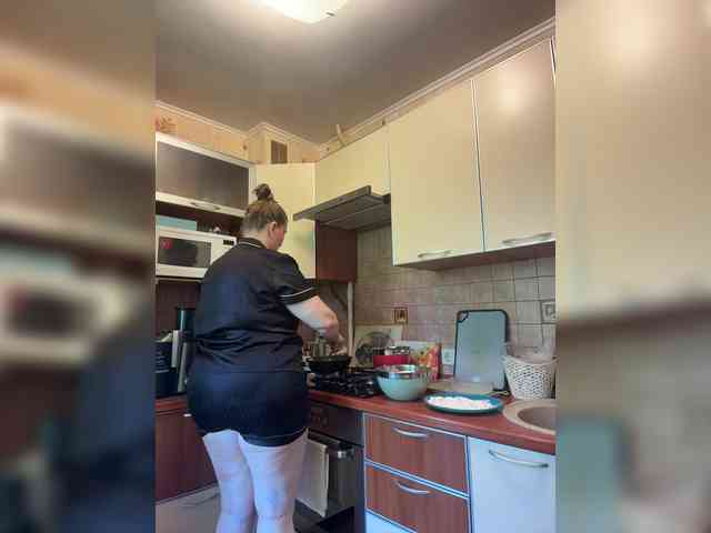 Veronika_Gold webcam