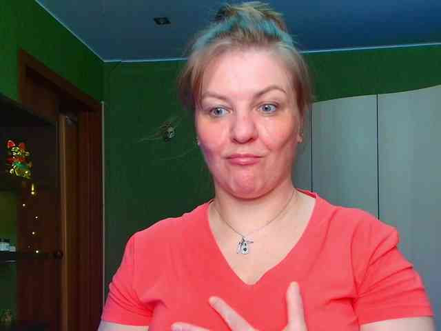 Veronika_Gold webcam