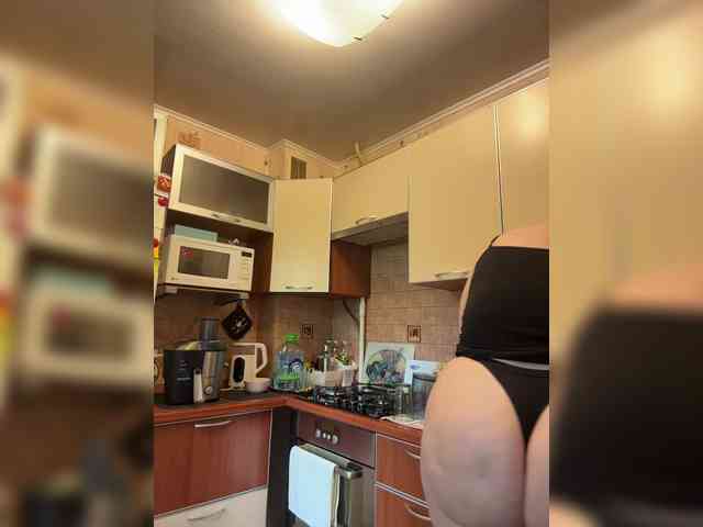 Veronika_Gold webcam