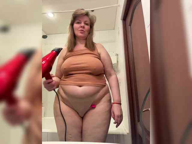 Veronika_Gold webcam