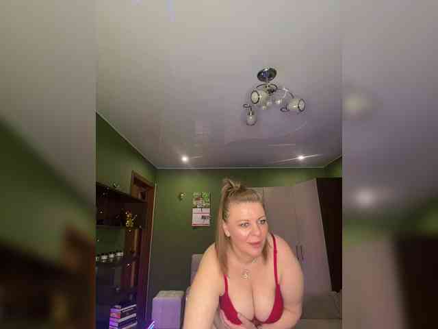 Veronika_Gold webcam