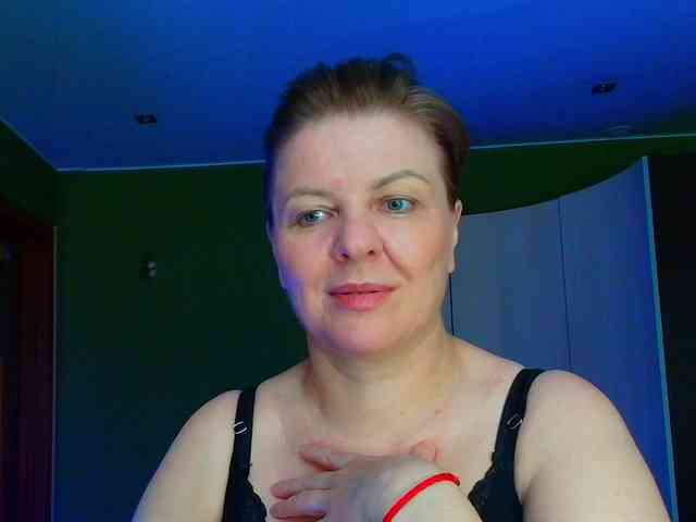 Veronika_Gold webcam
