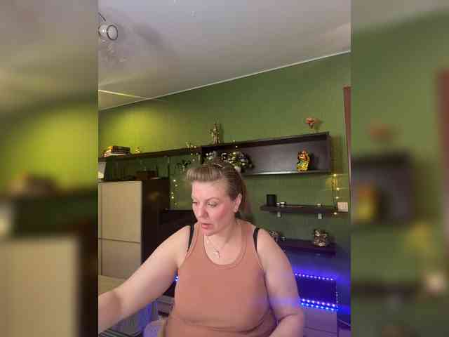 Veronika_Gold webcam