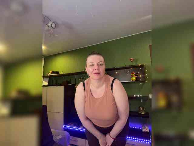 Veronika_Gold webcam