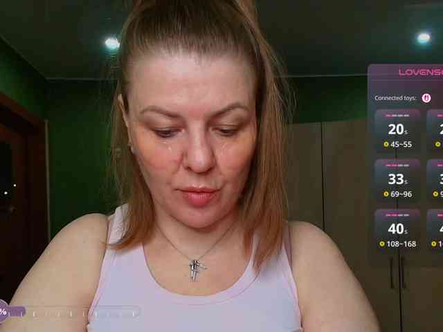 Veronika_Gold webcam