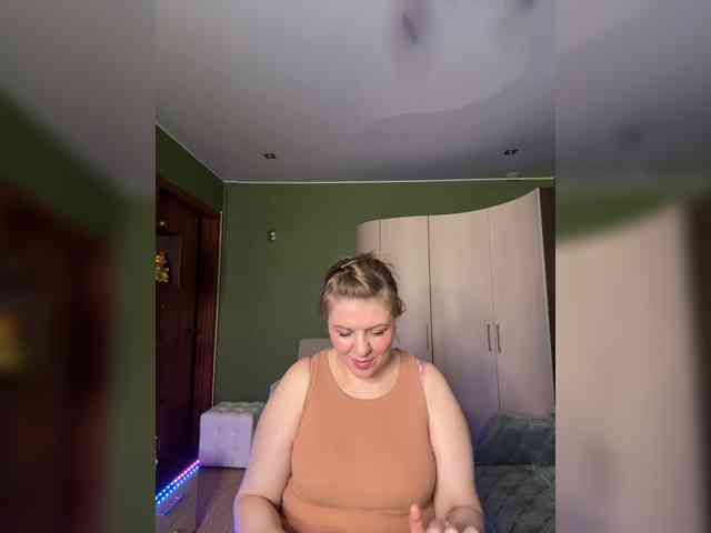 Veronika_Gold webcam