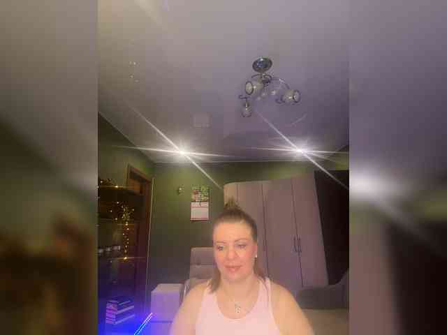 Veronika_Gold webcam