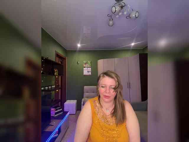 Veronika_Gold webcam