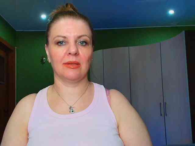 Veronika_Gold webcam