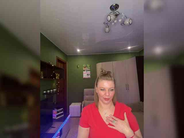 Veronika_Gold webcam