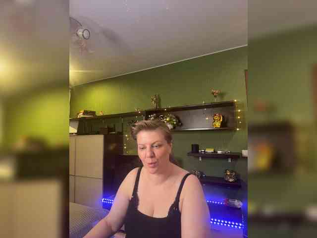 Veronika_Gold webcam