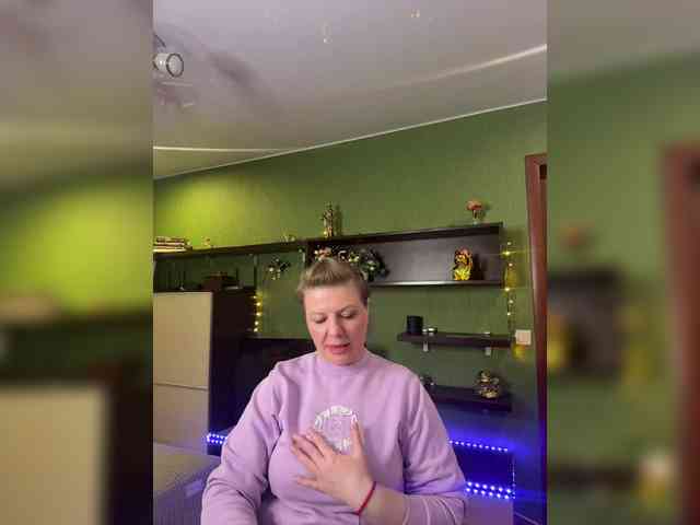 Veronika_Gold webcam