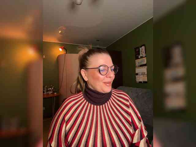 Veronika_Gold webcam