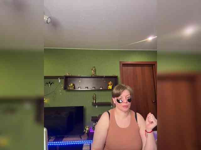 Veronika_Gold webcam