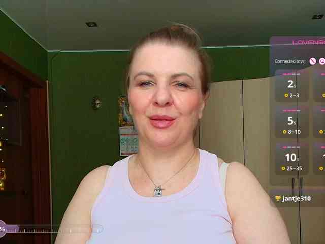Veronika_Gold webcam