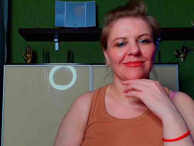 Veronika_Gold webcam