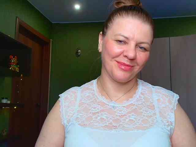 Veronika_Gold webcam