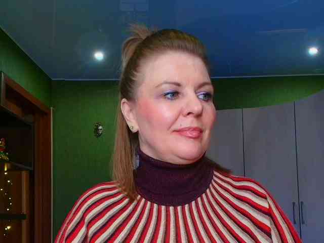 Veronika_Gold webcam