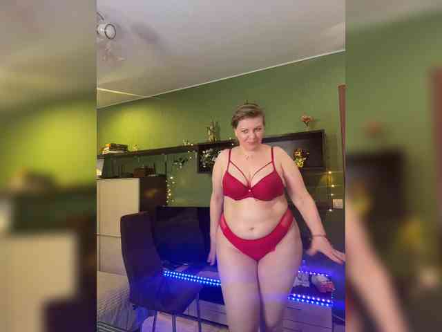 Taly1974 Live Webcam on BongaCams
