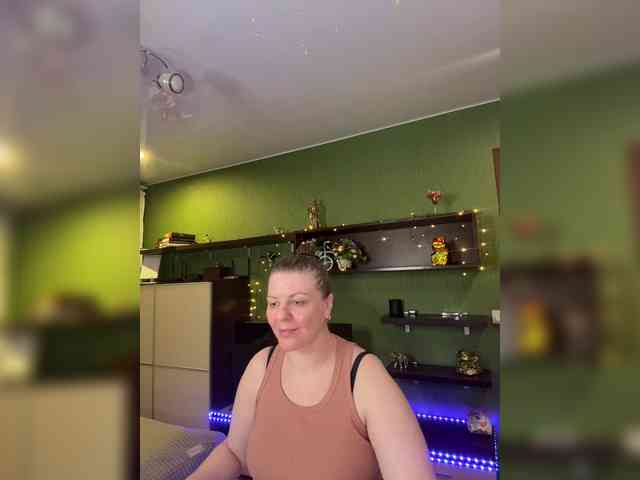 Veronika_Gold webcam