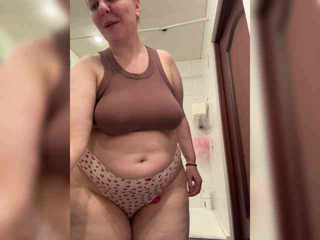 Veronika_Gold webcam