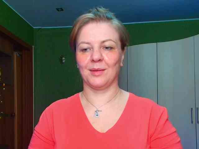 Veronika_Gold webcam