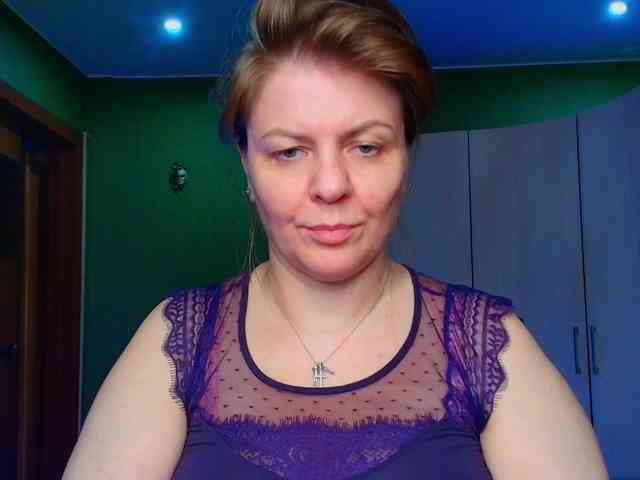 Veronika_Gold webcam