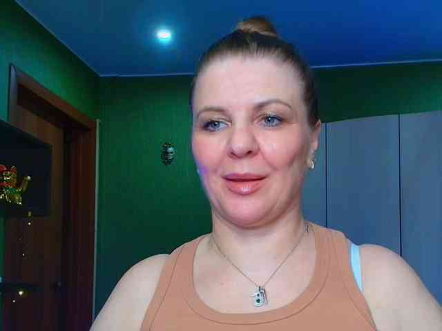 Veronika_Gold webcam