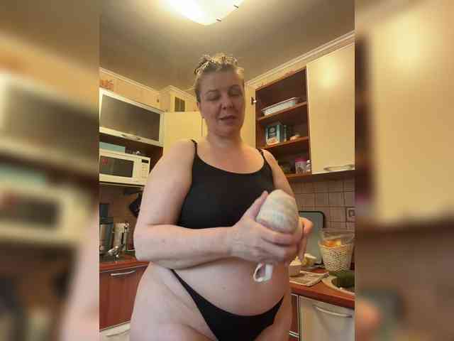 Veronika_Gold webcam