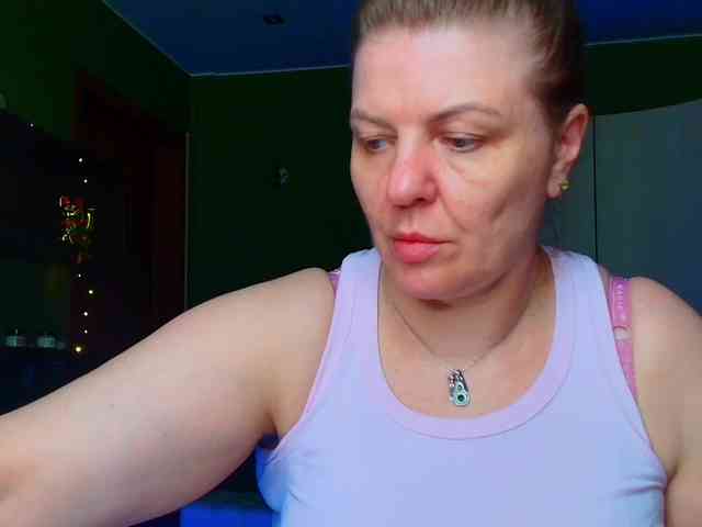 Veronika_Gold webcam