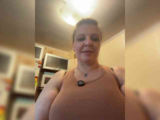 Veronika_Gold webcam
