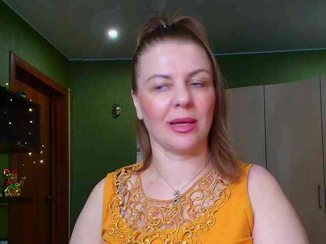 Veronika_Gold webcam