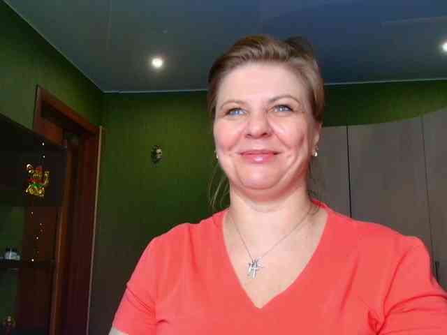 Veronika_Gold webcam