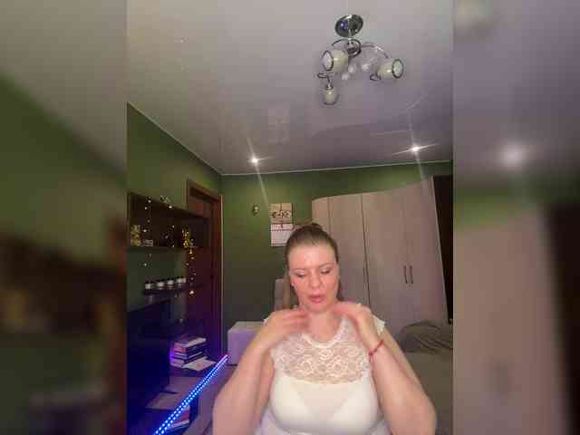 Veronika_Gold webcam