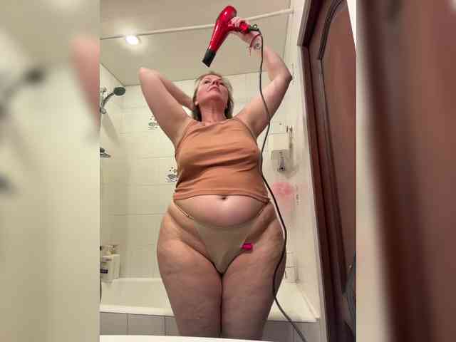 Veronika_Gold webcam