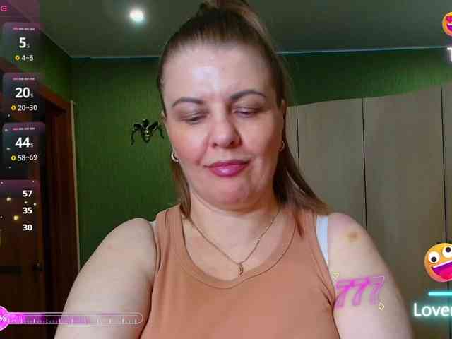 Veronika_Gold webcam