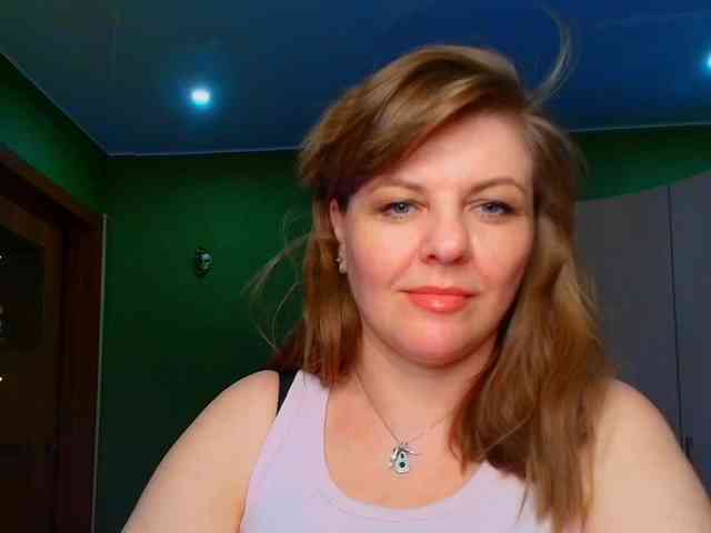 Veronika_Gold webcam