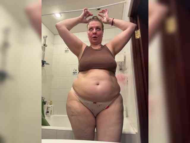 Veronika_Gold webcam