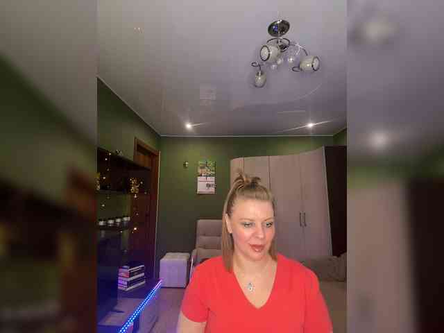 Veronika_Gold webcam