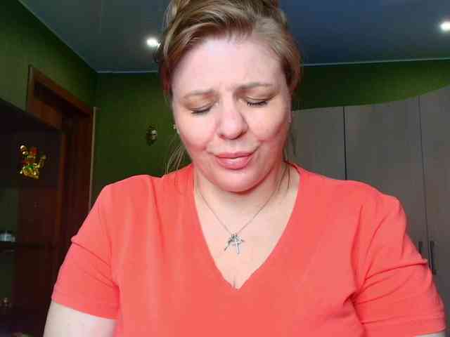 Veronika_Gold webcam